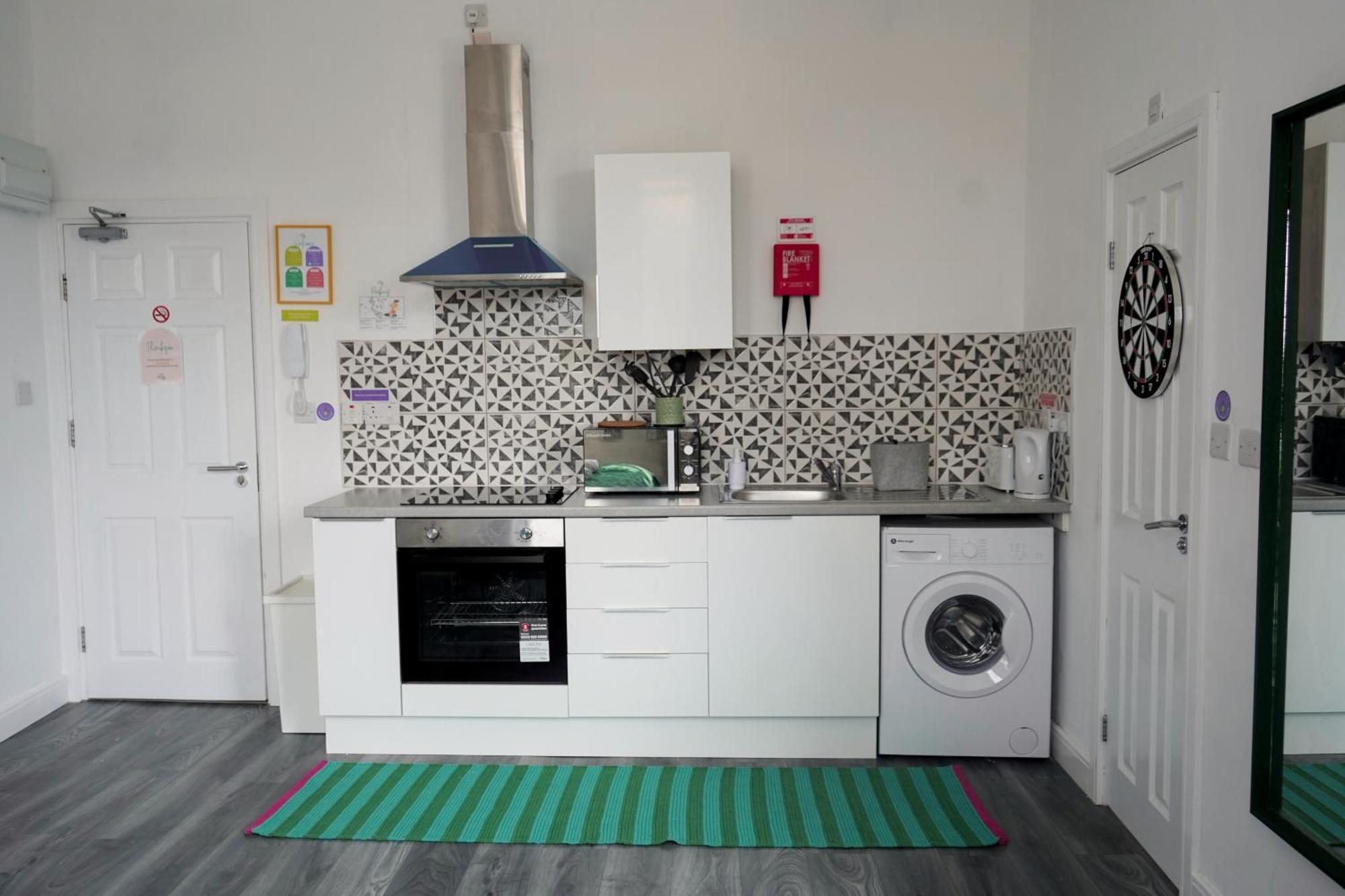 Bright And Spacious Studio In Central Birmingham Buitenkant foto