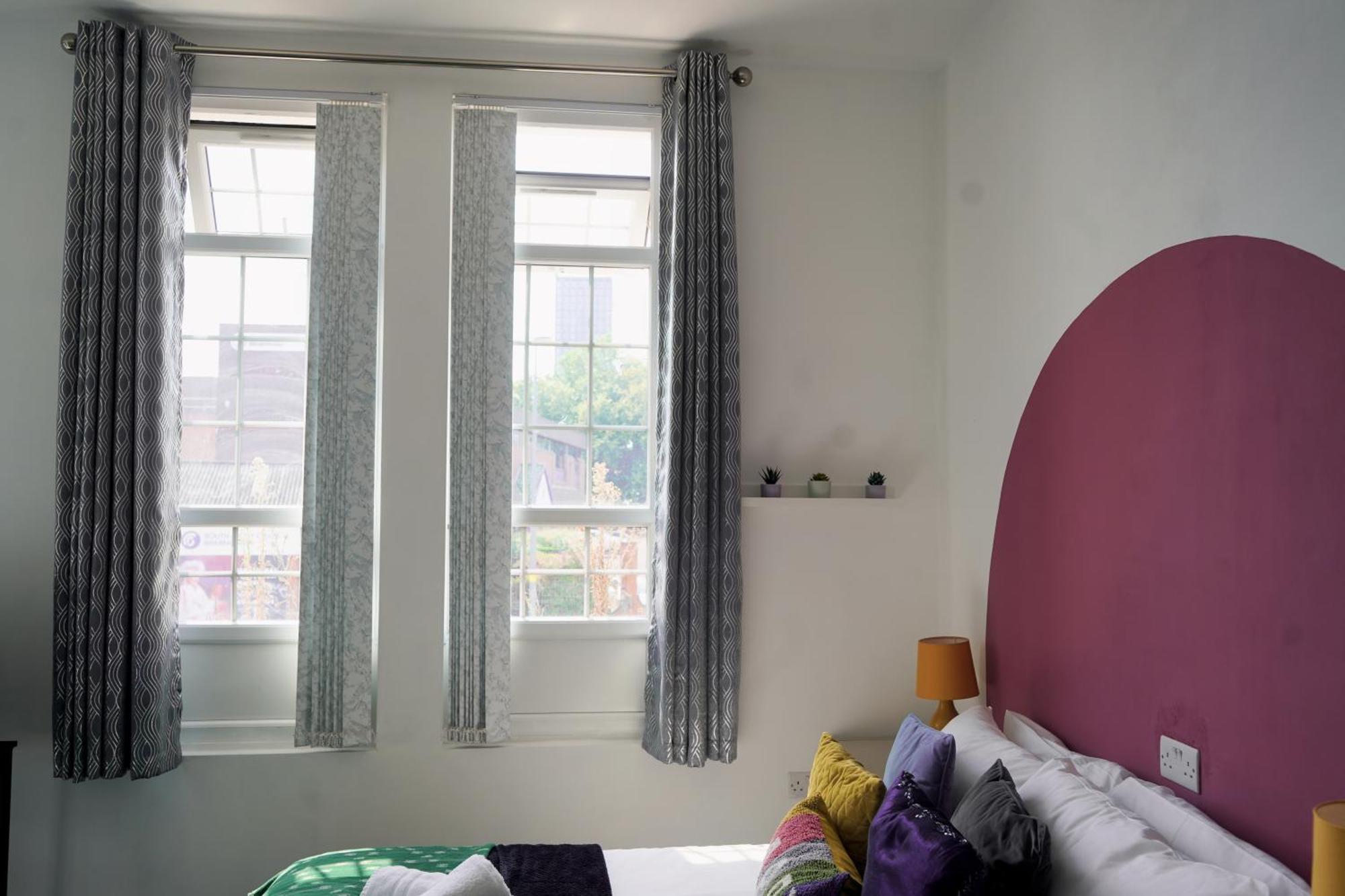 Bright And Spacious Studio In Central Birmingham Buitenkant foto